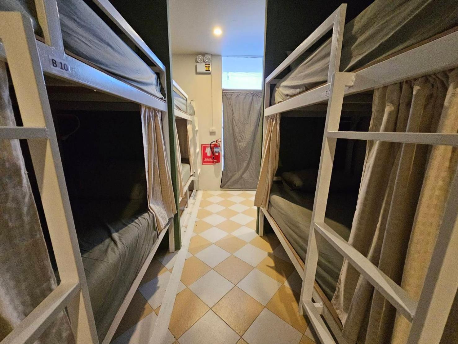 Hao Norn Hostel Thong Sala Eksteriør billede