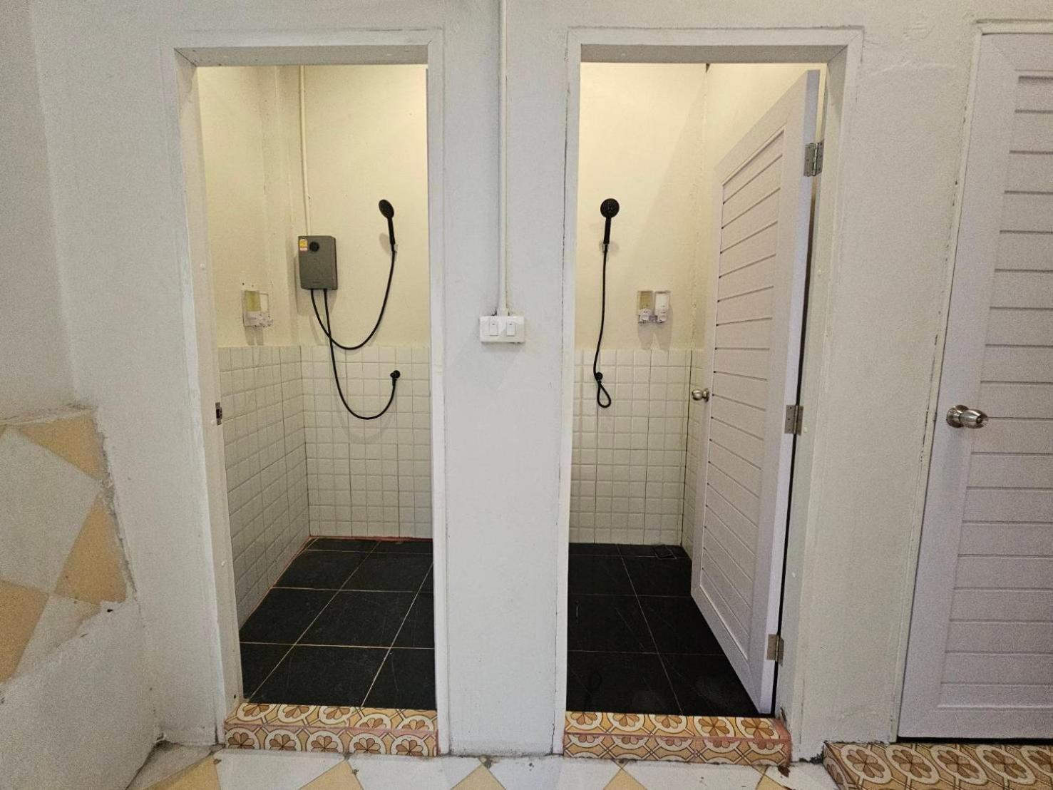 Hao Norn Hostel Thong Sala Eksteriør billede