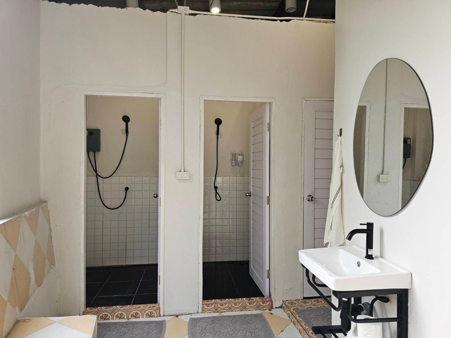 Hao Norn Hostel Thong Sala Eksteriør billede